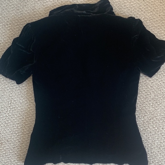 Rich black velvet, short puff sleeve jacket - Picture 2 of 2